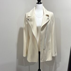 Le Chateau Elegant Cream Blazer